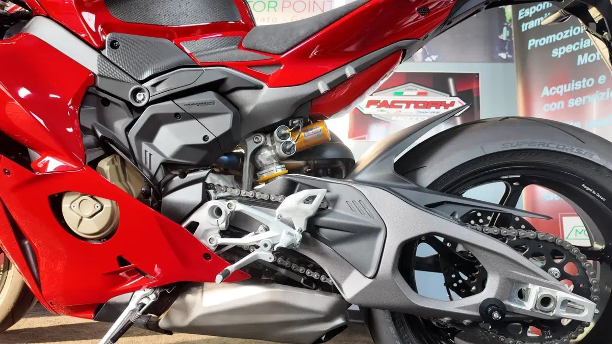 Ducati Panigale V4 S (2025 - 26) (3)
