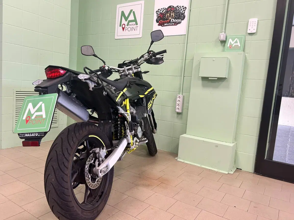 Swm SM 125 R (2022 - 24) (7)