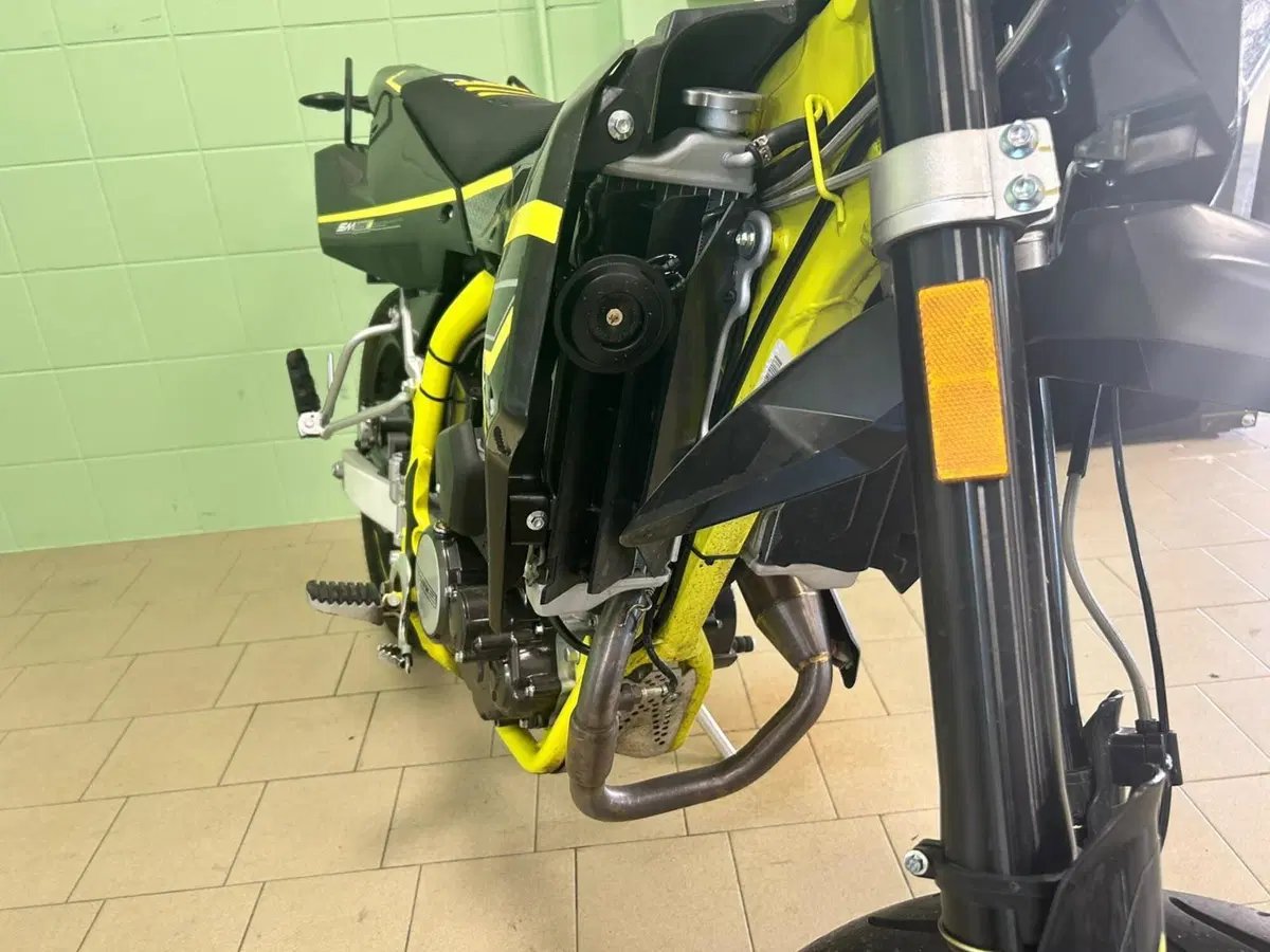 Swm SM 125 R (2022 - 24) (12)