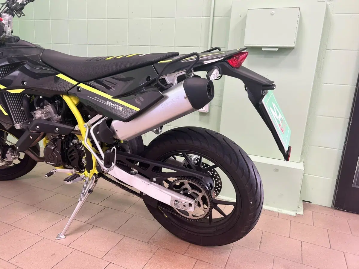 Swm SM 125 R (2022 - 24) (17)