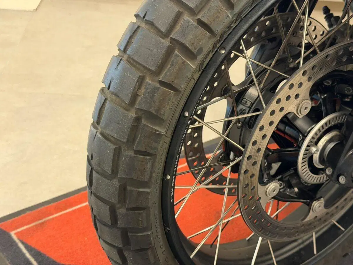 Bmw R 1300 GS Adventure Triple Black (2025 - 26) (11)
