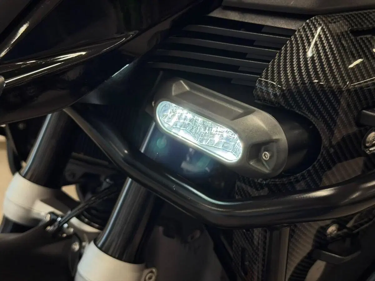 Bmw R 1300 GS Adventure Triple Black (2025 - 26) (12)