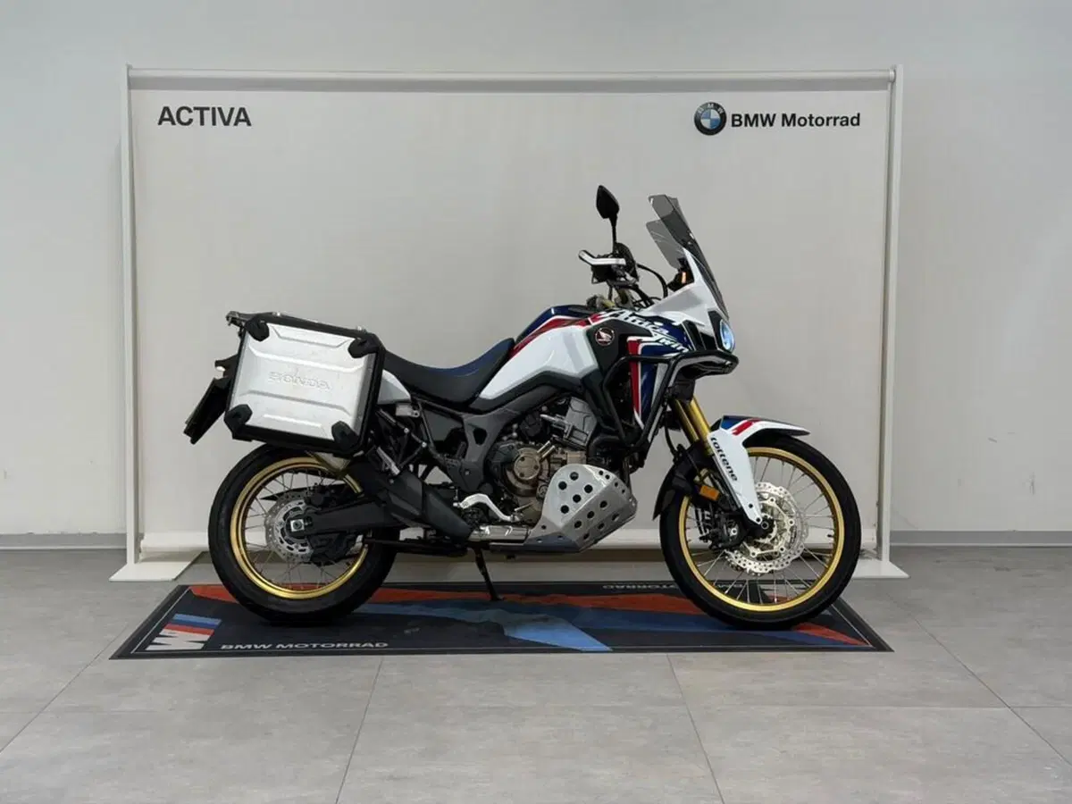 Honda Africa Twin CRF 1000L DCT ABS Travel Edition (2016 - 17) (2)