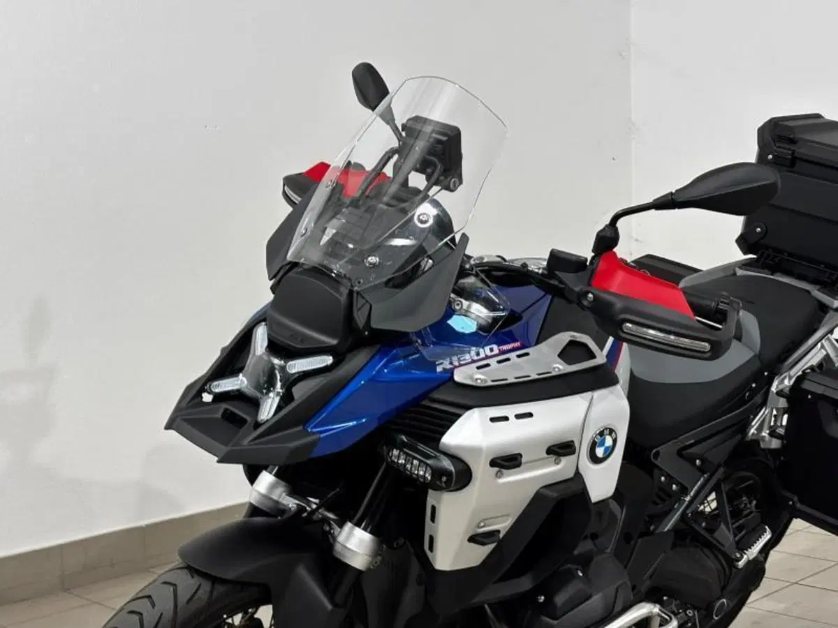 Bmw R 1300 GS Adventure Trophy (2025 - 26) (8)