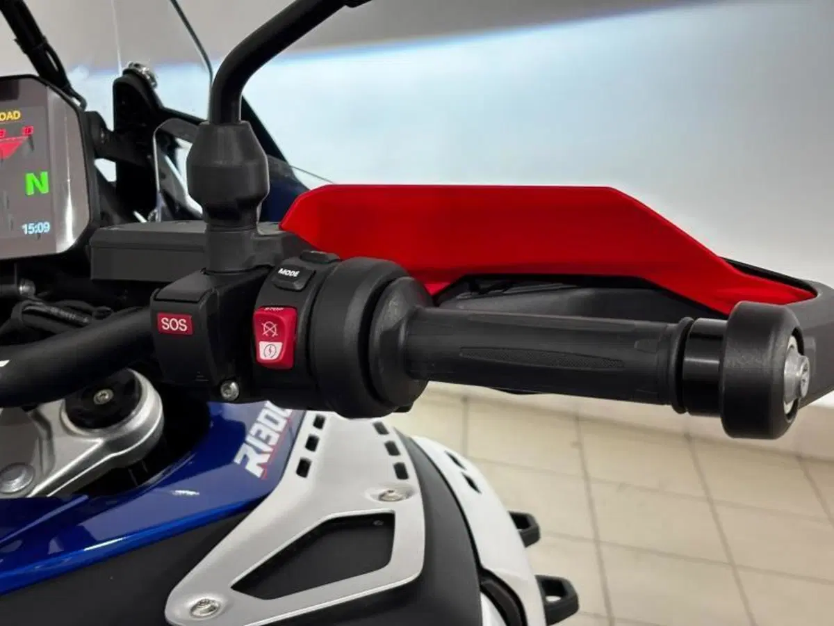 Bmw R 1300 GS Adventure Trophy (2025 - 26) (11)