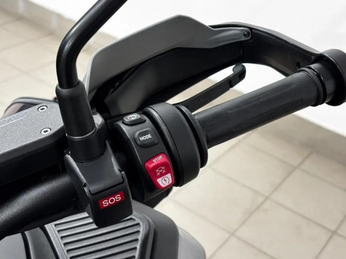 Bmw R 1300 GS Adventure Triple Black (2025 - 26) (12)