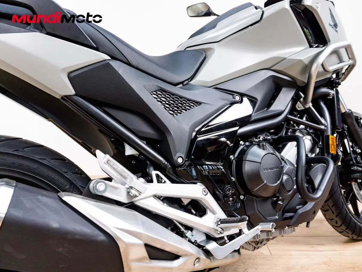 Honda NC 750 X (2025 - 26) (4)