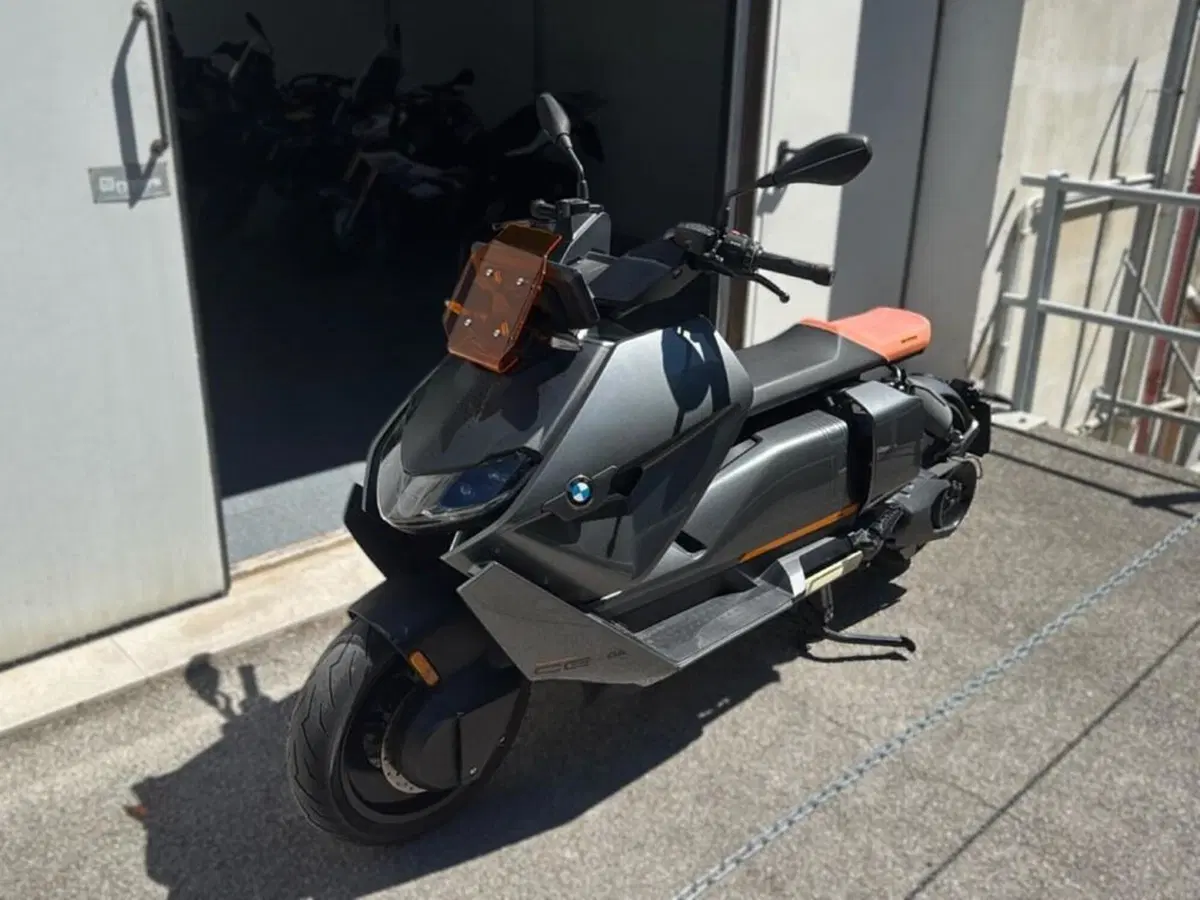 Bmw CE 04 (2021 - 25)