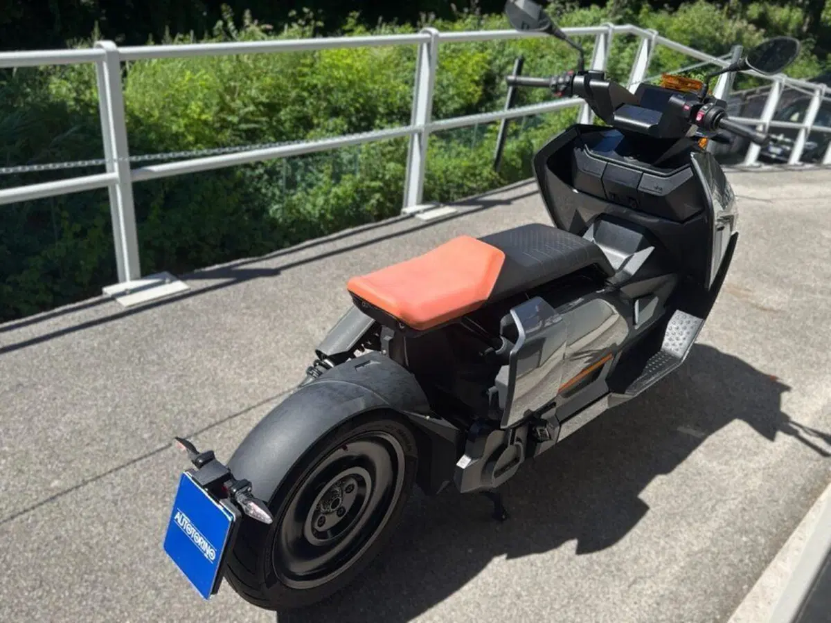 Bmw CE 04 (2021 - 25) (7)