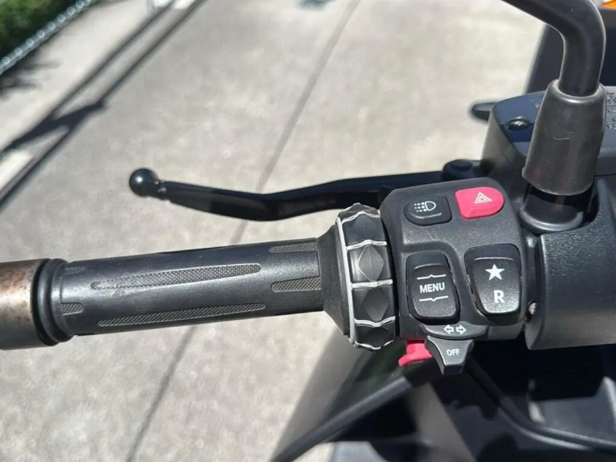 Bmw CE 04 (2021 - 25) (10)