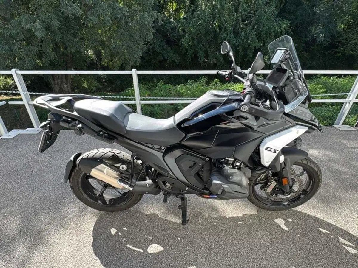 Bmw R 1300 GS Triple Black (2023 - 26) (8)