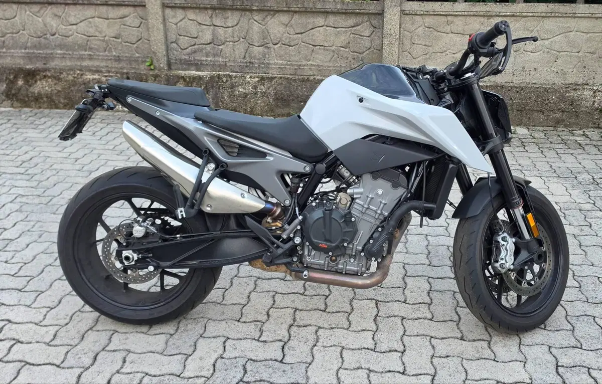 KTM 790 Duke L (2023 - 24) (4)