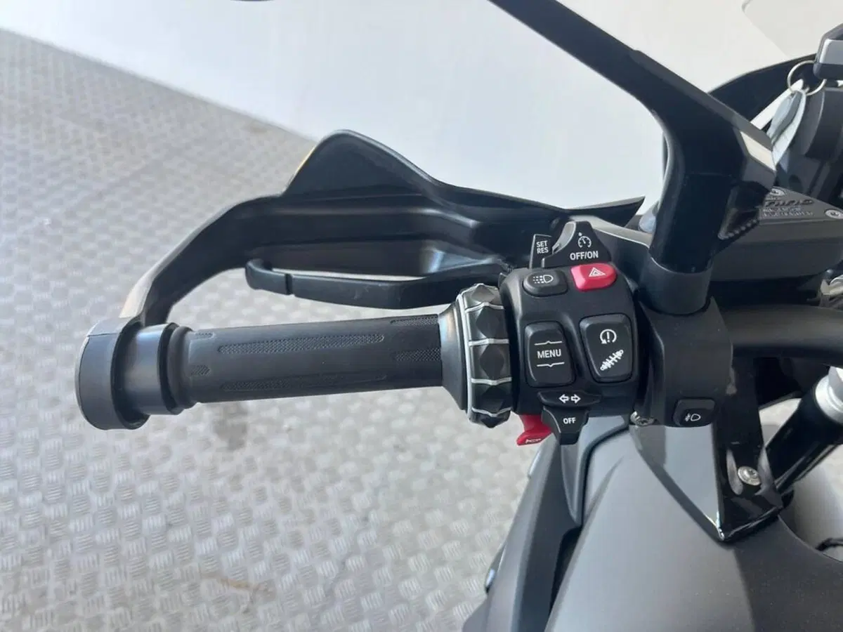 Bmw R 1250 GS (2021 - 24) (7)