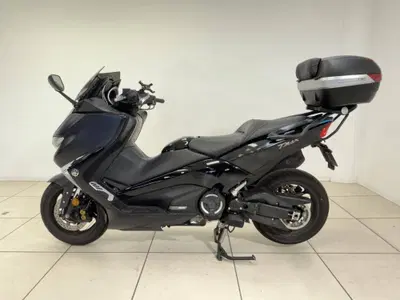 Yamaha T-Max 530 (2017 - 19) usata