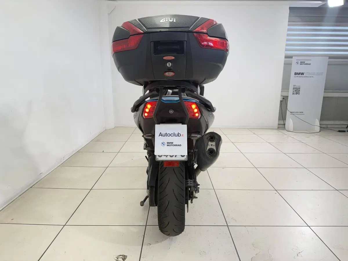Yamaha T-Max 530 (2017 - 19) (4)