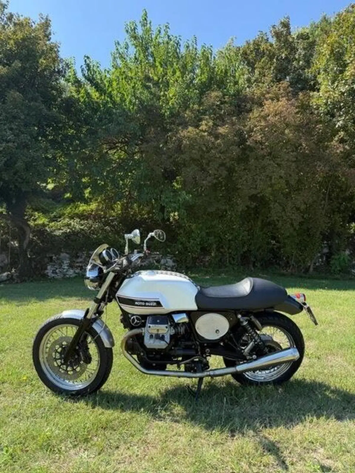 Moto Guzzi V7 Classic (2008 - 12) (5)