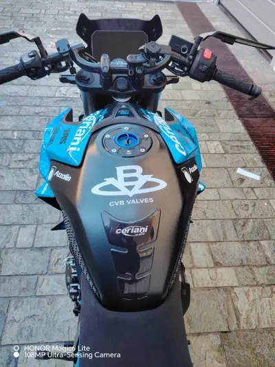 Suzuki GSX-8S (2023 - 24) usata