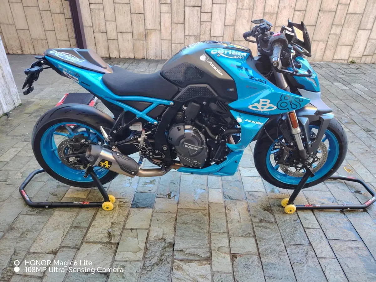 Suzuki GSX-8S (2023 - 24) (6)