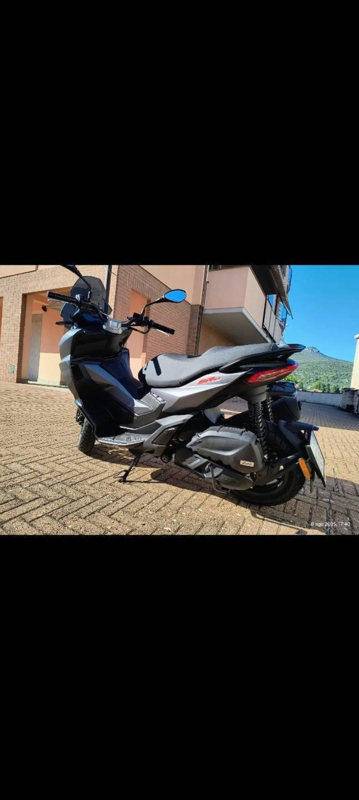 Aprilia SR GT 200 (2025 - 26) (4)