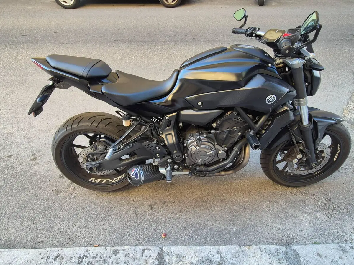 Yamaha MT-07 (2017 - 18) (3)