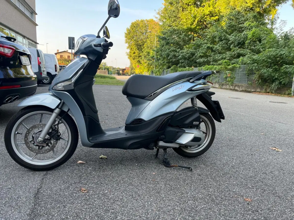 Piaggio Liberty 125 3V ABS (2021 - 24) (3)
