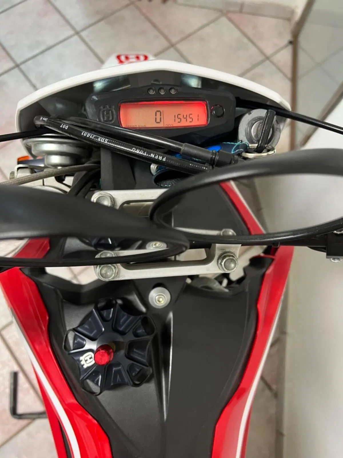 Husqvarna SM 510 R (2010 - 12) (5)
