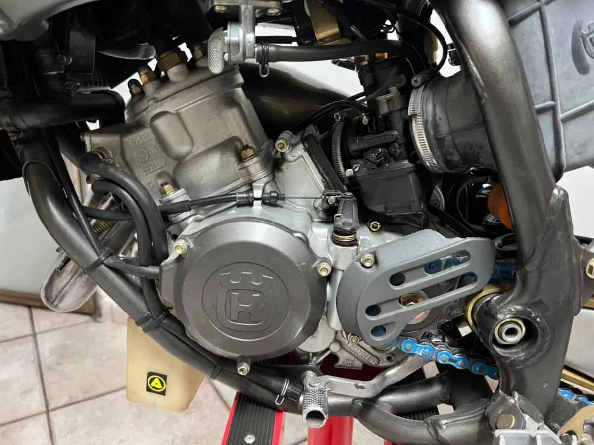 Husqvarna SM 125 S (2002 - 04) (5)