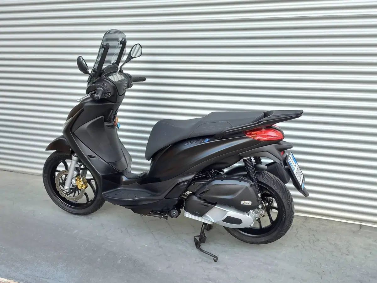 Piaggio Medley 200 S (2025 - 26) (6)