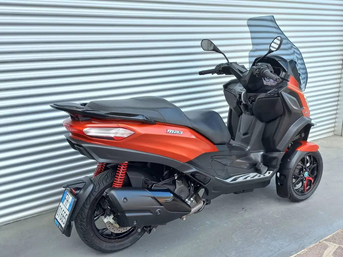 Piaggio MP3 400 Sport ABS Hpe (2023 - 24) (7)
