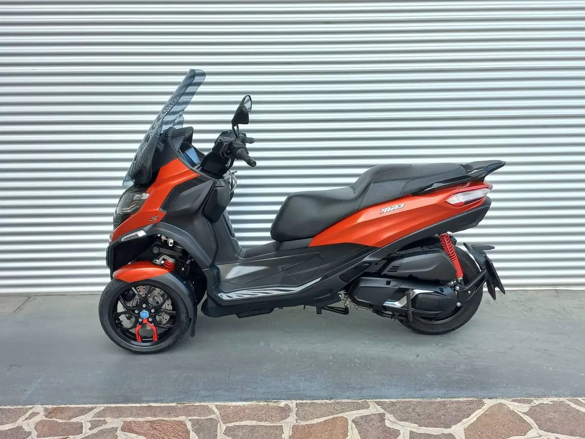 Piaggio MP3 400 Sport ABS Hpe (2023 - 24) (5)