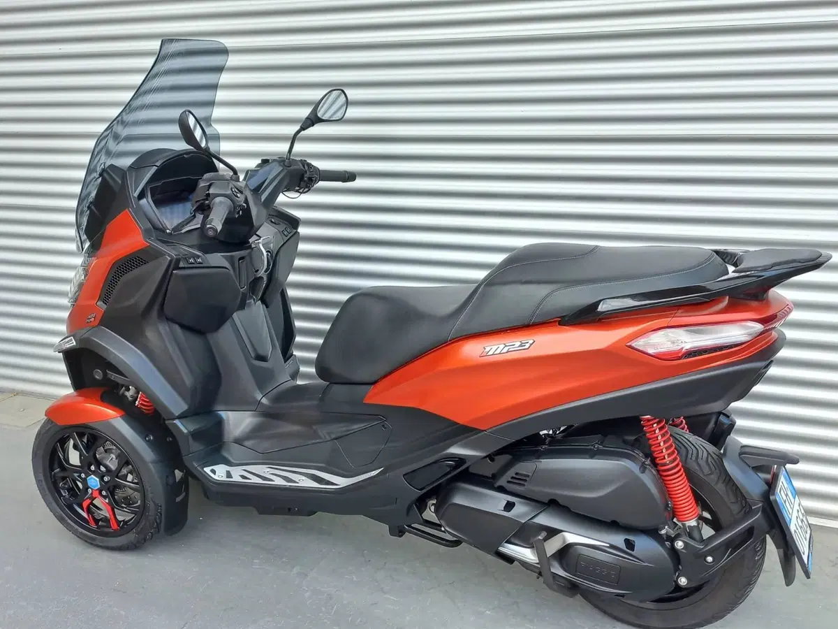Piaggio MP3 400 Sport ABS Hpe (2023 - 24) (6)