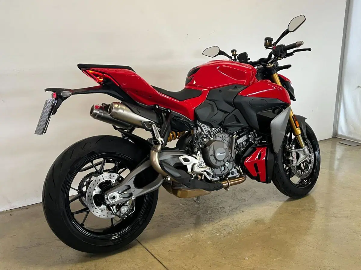 Ducati Streetfighter V2 (2025 - 26) (7)