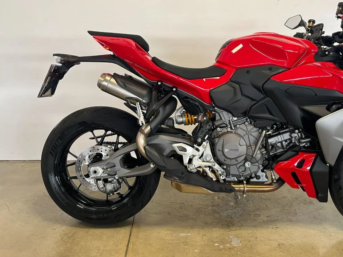 Ducati Streetfighter V2 (2025 - 26) (6)