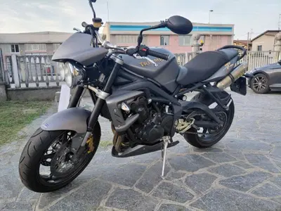 Triumph Street Triple R (2009 - 12) usata