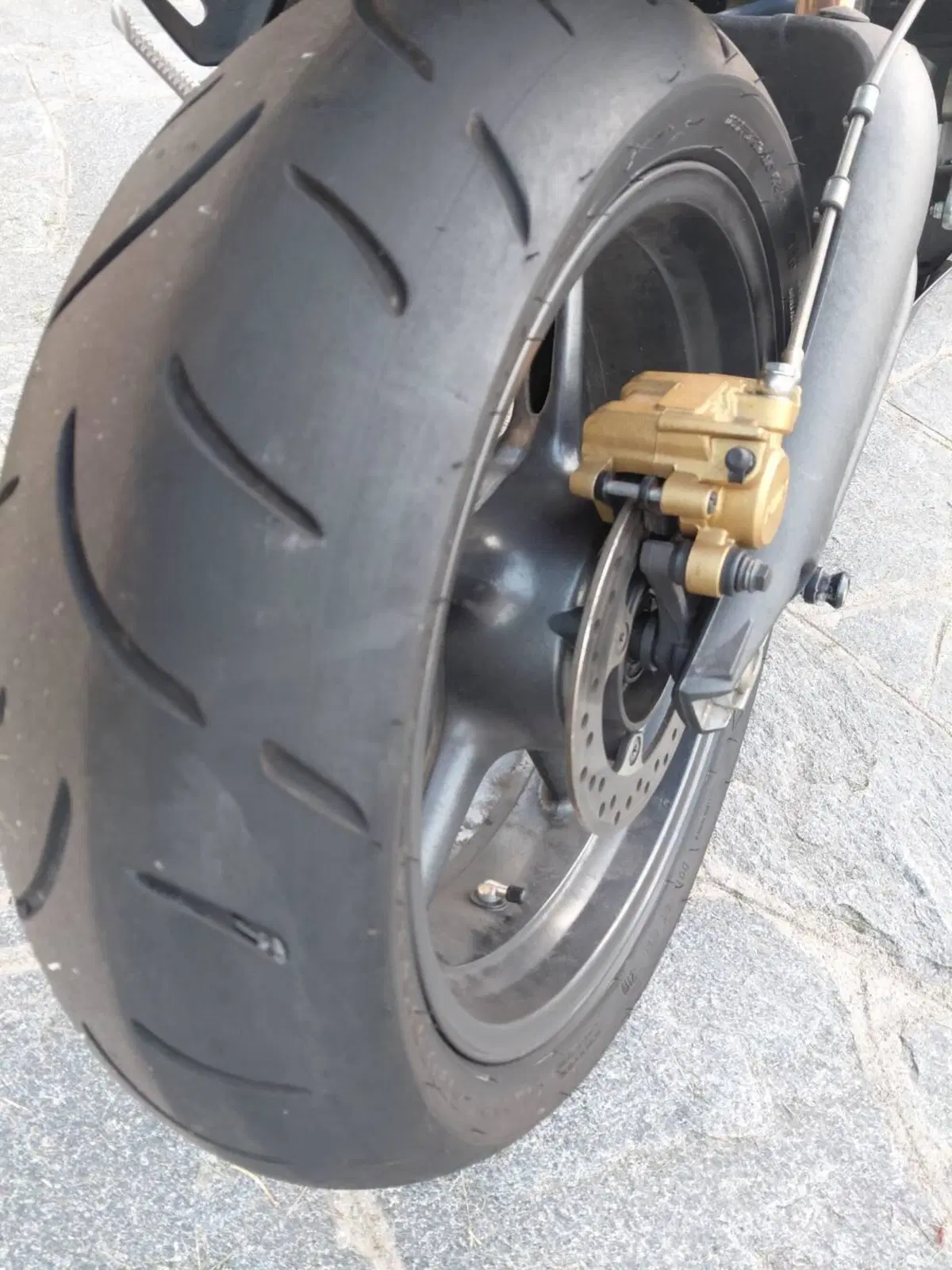 Triumph Street Triple R (2009 - 12) (3)