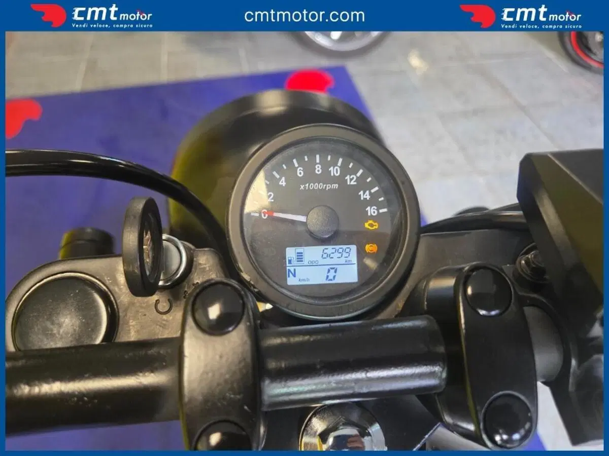 Brixton Motorcycles Cromwell 250 (2020) (5)
