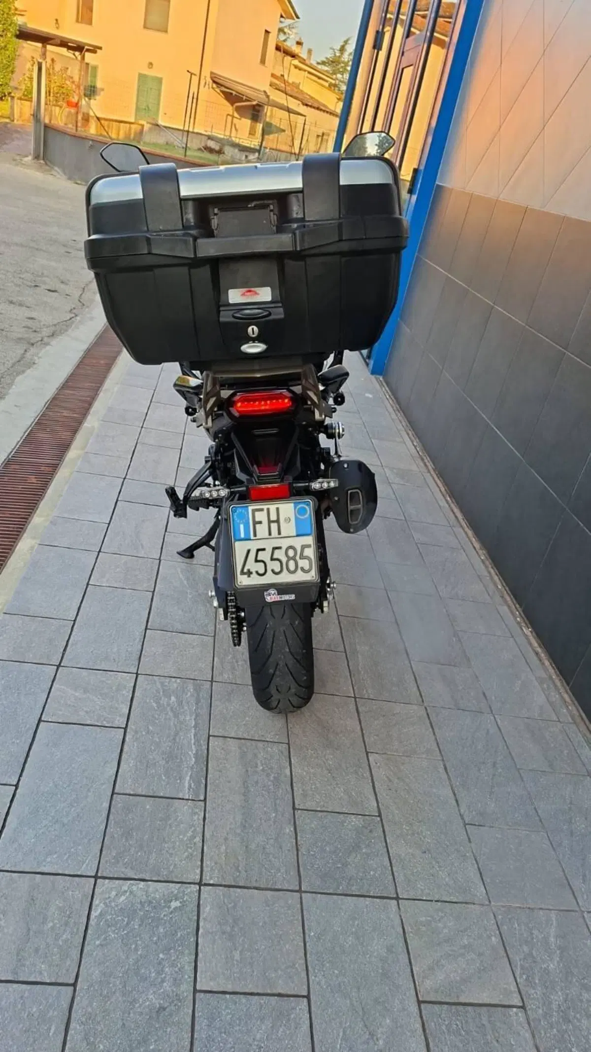 Benelli TRK 702 (2023 - 25) (3)