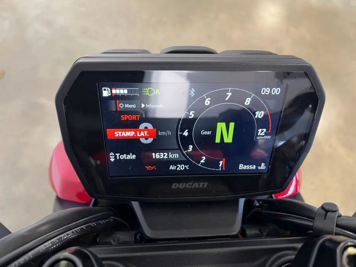 Ducati Streetfighter V2 S (2025 - 26) (13)