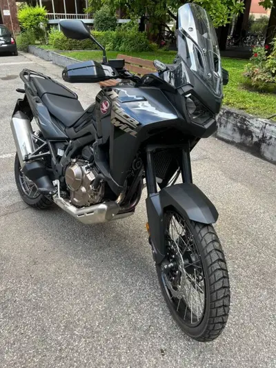 Honda Africa Twin CRF 1100L ES (2024 - 26) usata