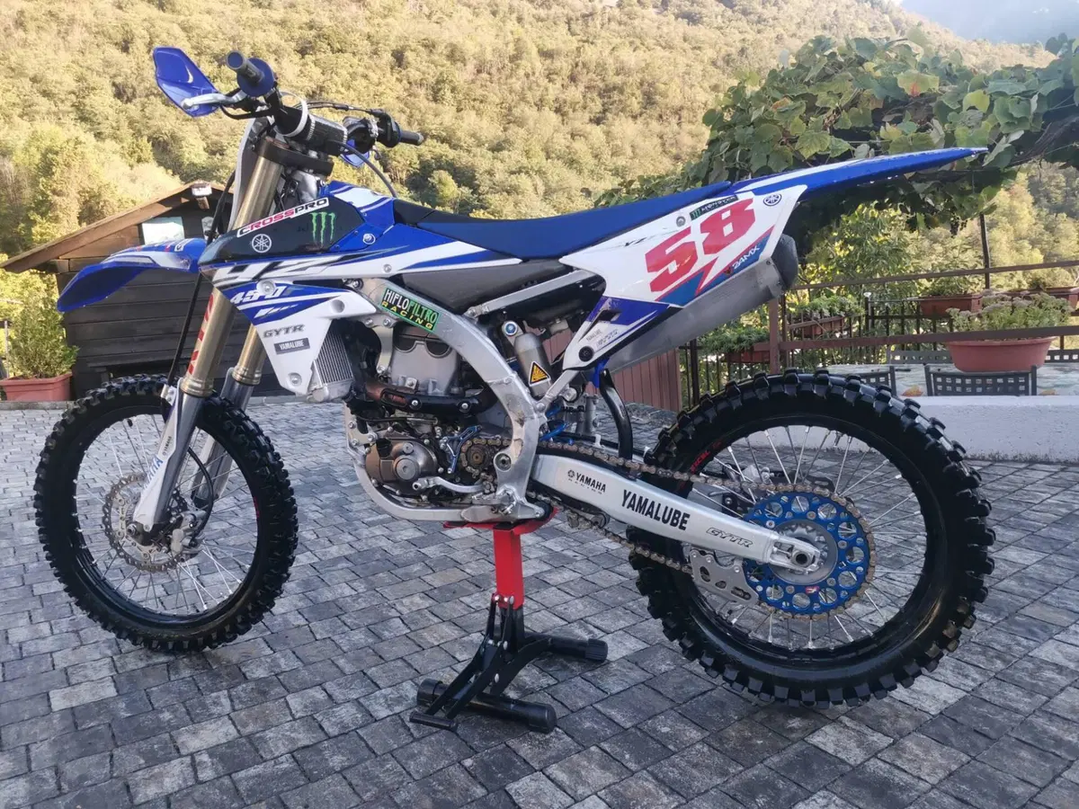 Yamaha YZ 450 F (2015) (4)