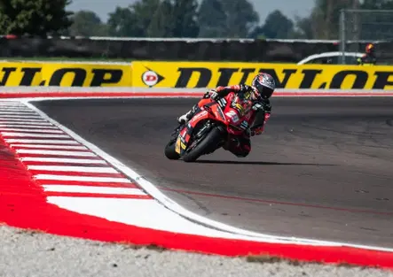 Dunlop CIV 2026, Cremona: Spinelli è in pole! Cinque marchi e 11 piloti in un secondo, è bagarre totale [RISULTATI]