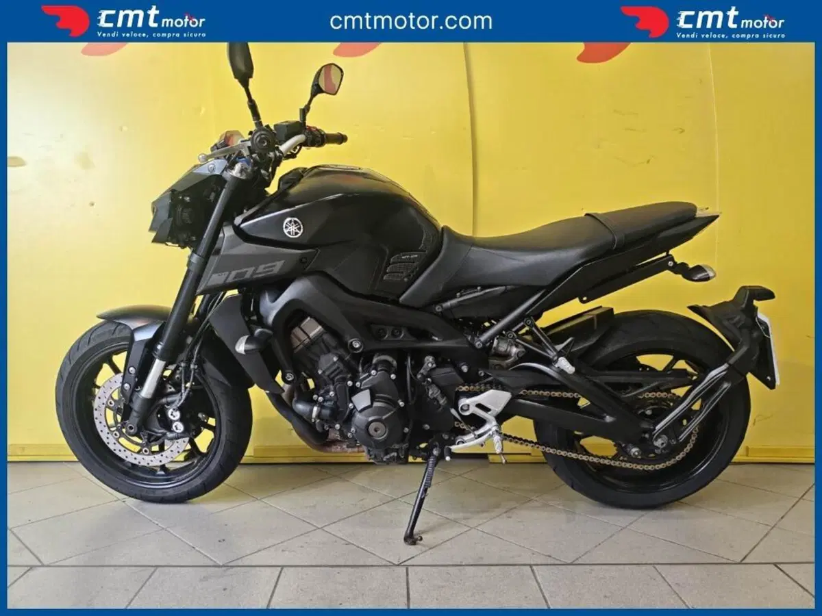 Yamaha MT-09 (2017 - 20) (3)