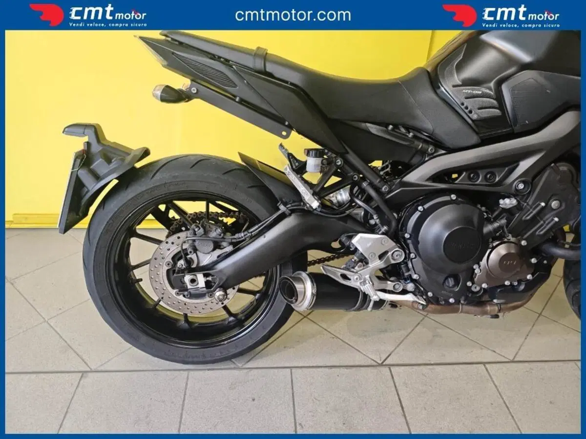 Yamaha MT-09 (2017 - 20) (6)