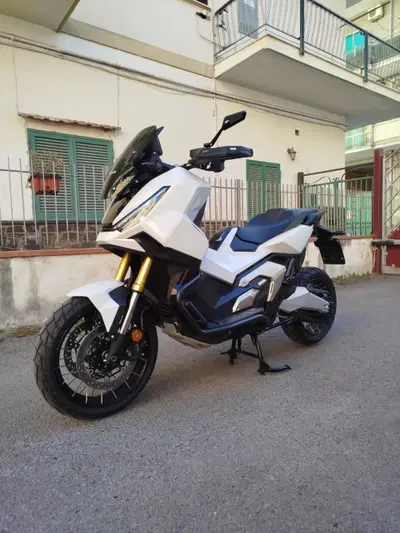 Honda X-ADV 750 (2025 - 27) usata