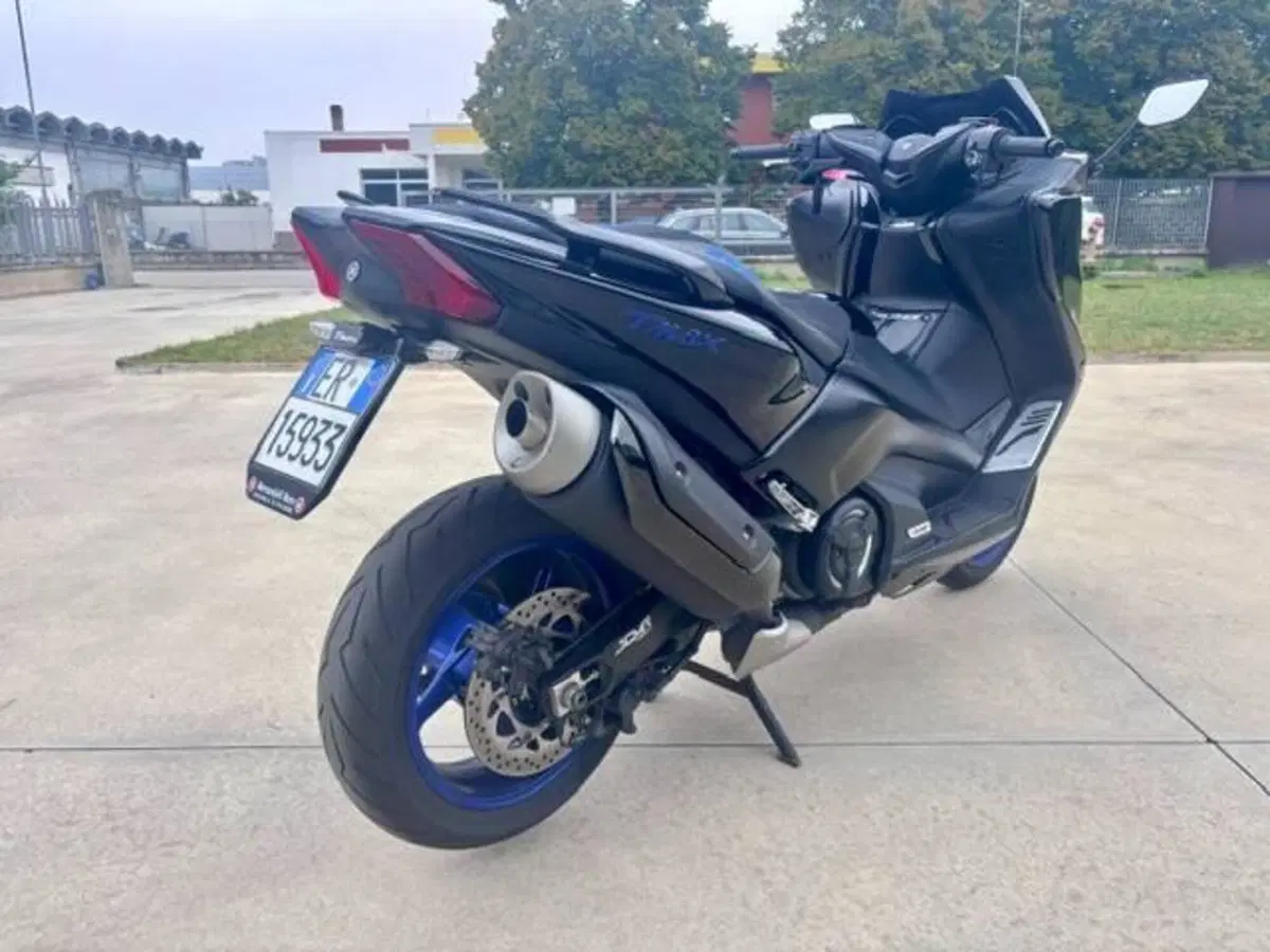 Yamaha T-Max 530 (2017 - 19) (6)