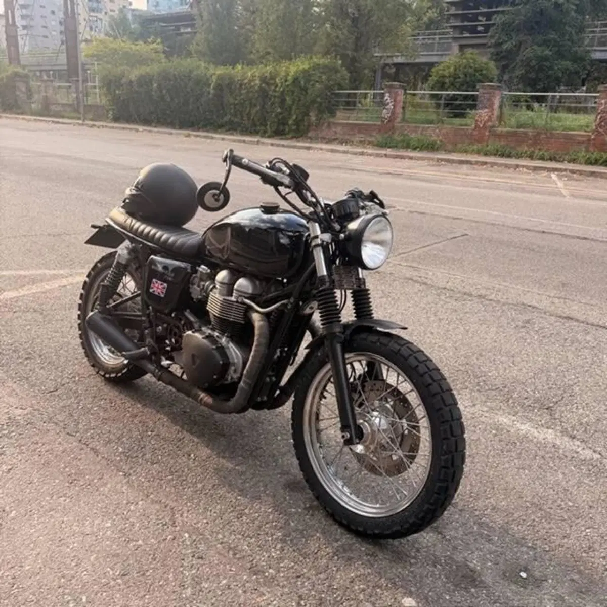Triumph Bonneville T100 (2008 - 16) (3)