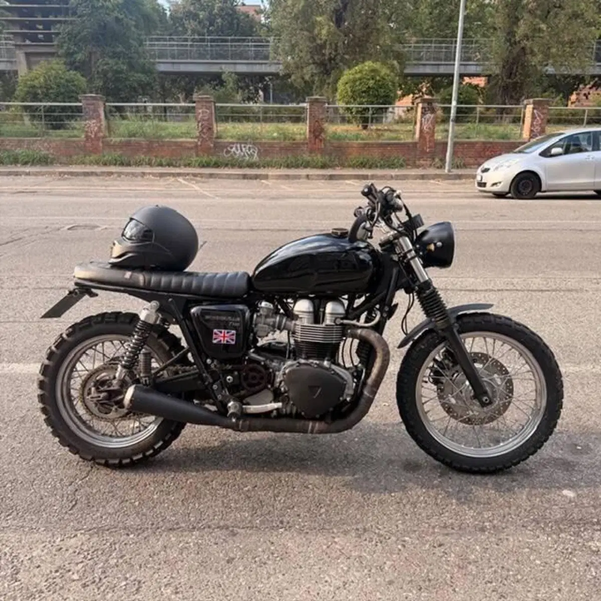 Triumph Bonneville T100 (2008 - 16) (4)