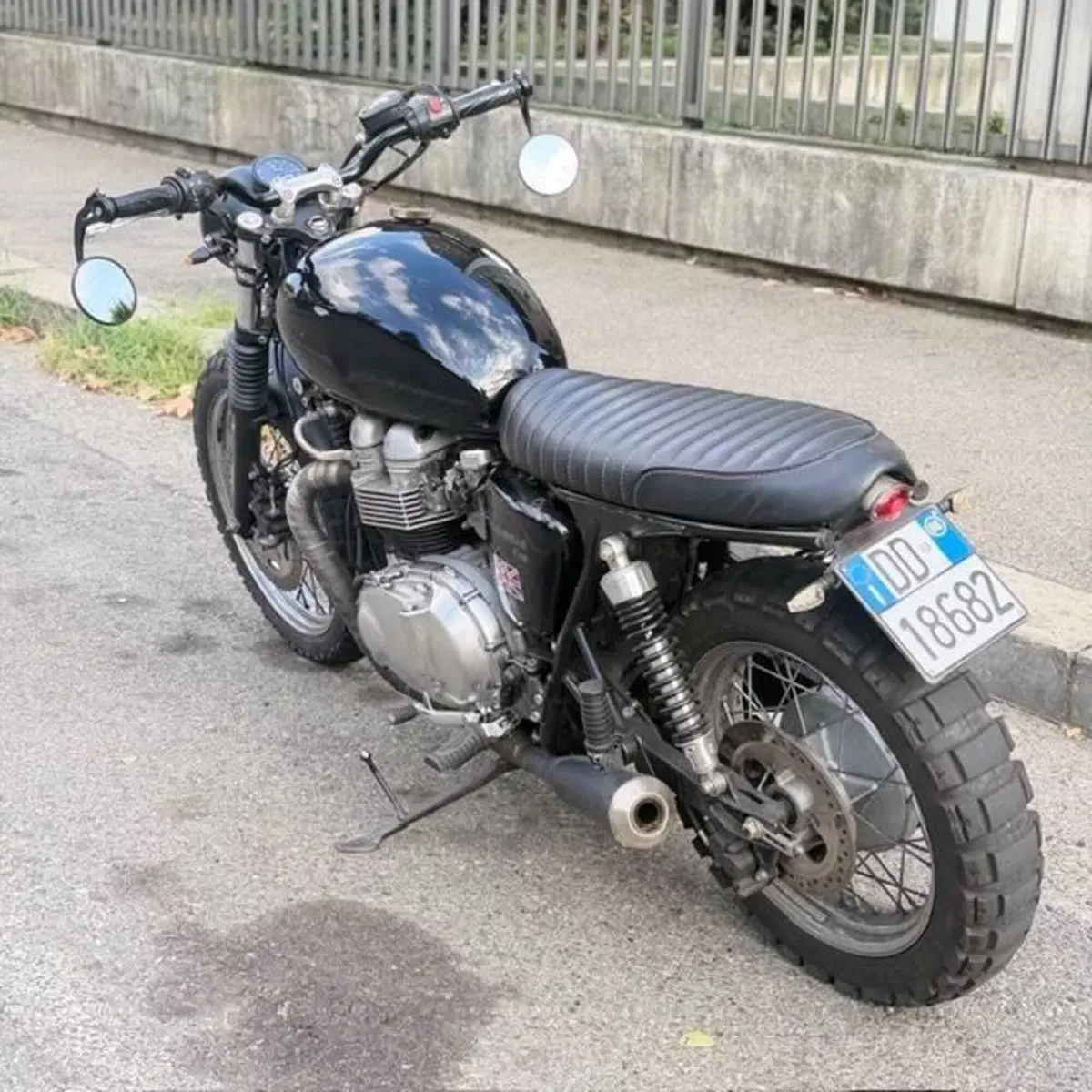 Triumph Bonneville T100 (2008 - 16) (10)