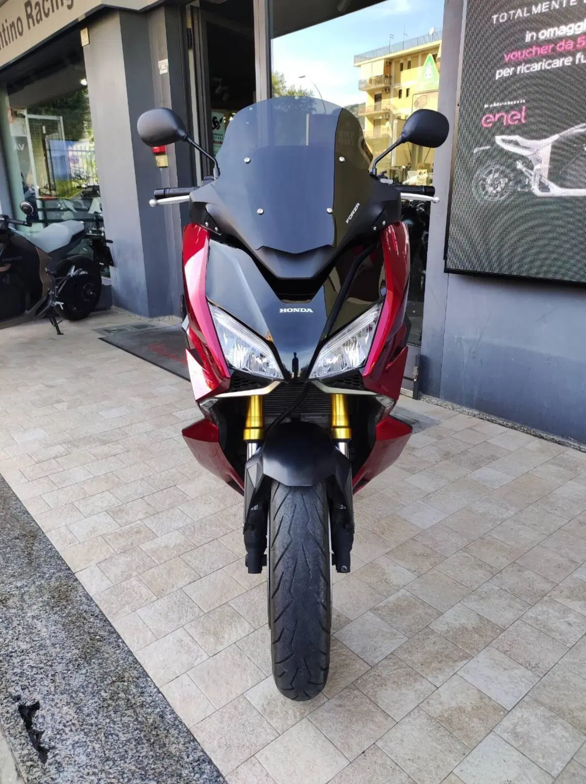 Honda Forza 750 DCT (2021 - 24) (3)