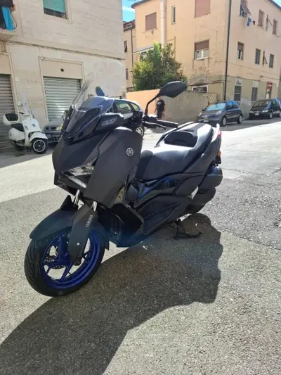 Yamaha X-Max 300 (2025 - 26) usata